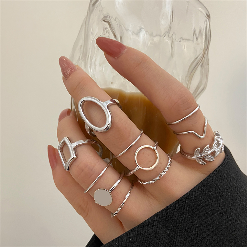 ลูกปัดโลหะ Punk แหวนชุด Sliver - Vintage Punk Knuckle Rings Set บทวิจารณ์และราคา